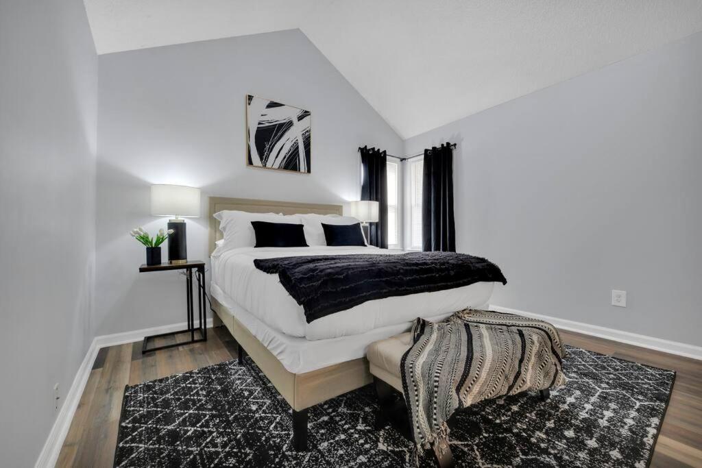 Plush Two Bedroom Retreat. A Home Away From Home! ريفرديل المظهر الخارجي الصورة